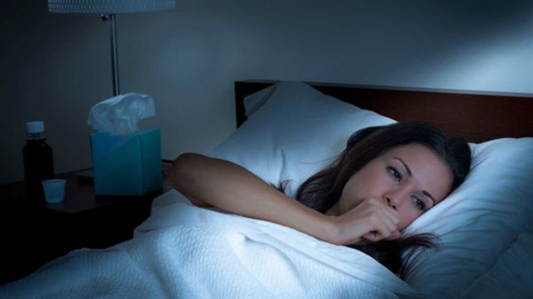 Ho nhiều về đêm khiến cơ thể suy nhược ảnh hưởng lớn đến sức khỏe và chất lượng cuộc sống hàng ngày