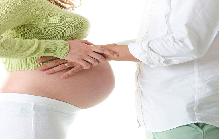Buồng trứng đa nang kinh nguyệt đều không cần quá lo lắng vì vẫn có thể mang thai
