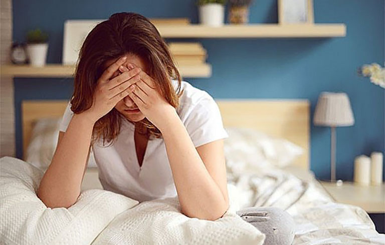 Tùy vào mức độ của bệnh mà mỗi người có một hoặc nhiều dấu hiệu mất ngủ mãn tính khác nhau