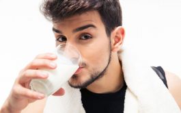 Uống sữa gì tốt cho sức khỏe nam giới?