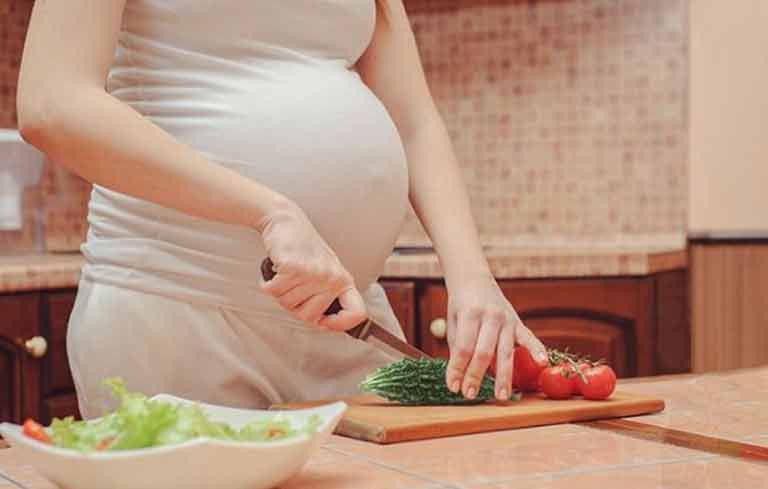 Phụ nữ mang thai và người bị huyết áp thấp nên hết sức lưu ý khi sử dụng