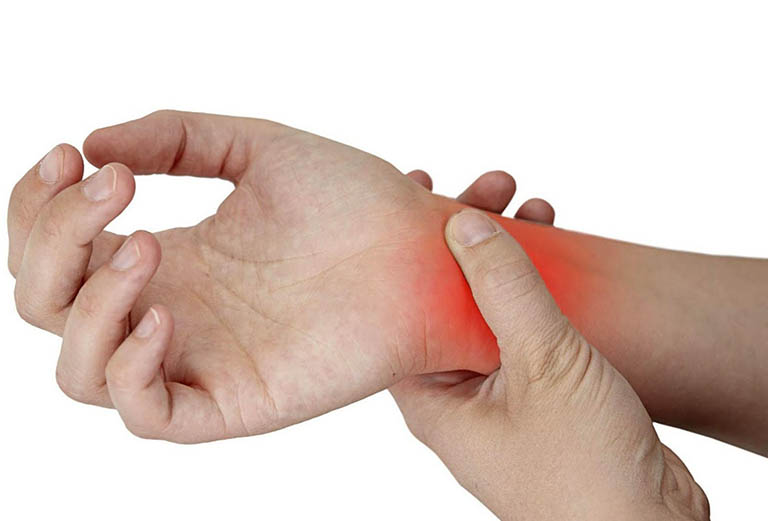 Viêm khớp cổ tay: Nguyên nhân, triệu chứng, cách điều trị