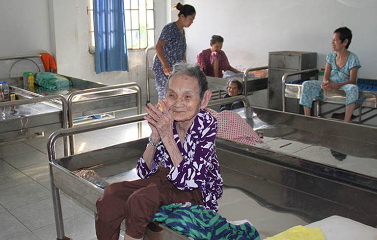 Trung tâm chăm sóc người bại liệt Thành Lộc
