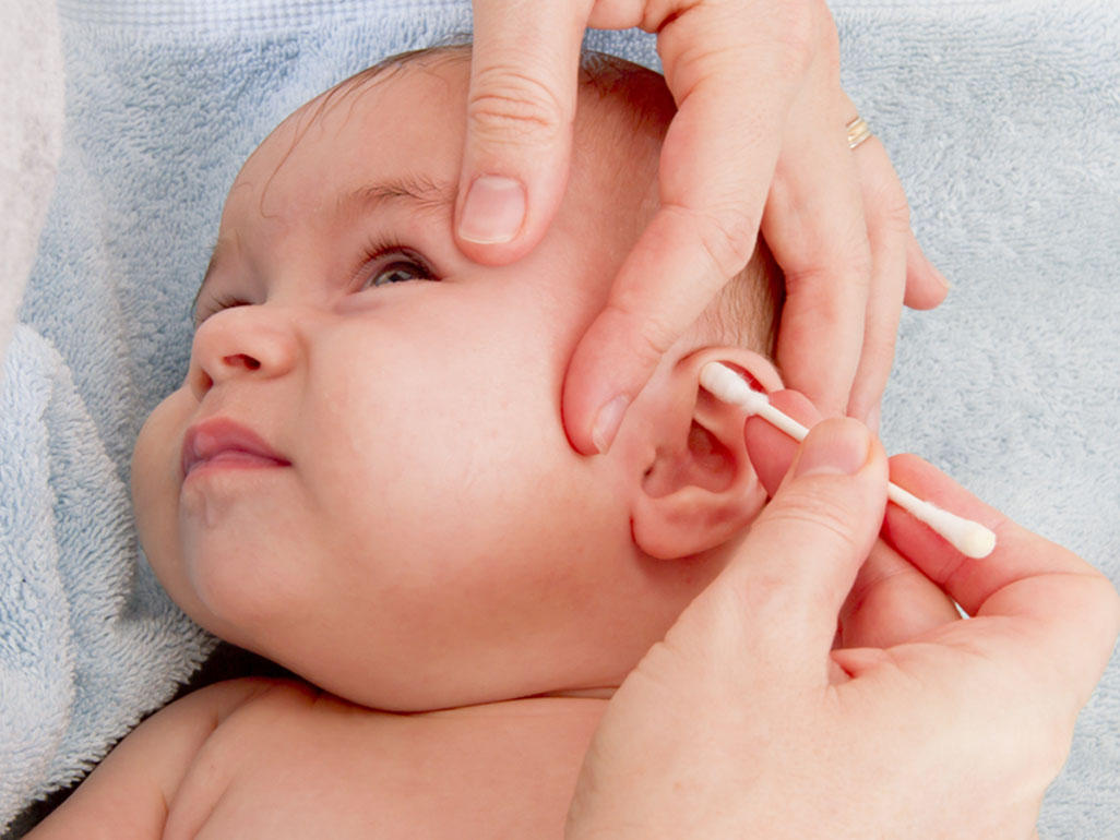 Phòng tránh viêm tai giữa cho trẻ