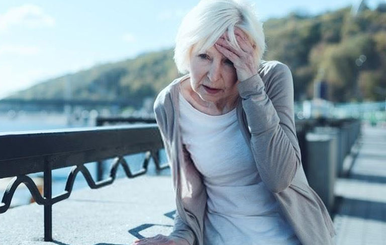 Bệnh rối loạn tiền đình ở người cao tuổi là gì?