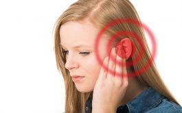 Viêm tai giữa ứ dịch
