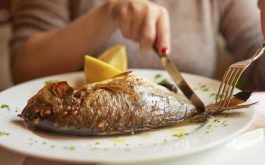 Bệnh gút ăn được cá gì? Loại cá nào tốt cho người bị gout?