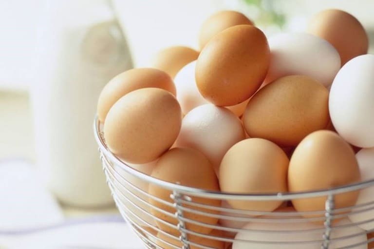 Bệnh gút có được ăn trứng không? 