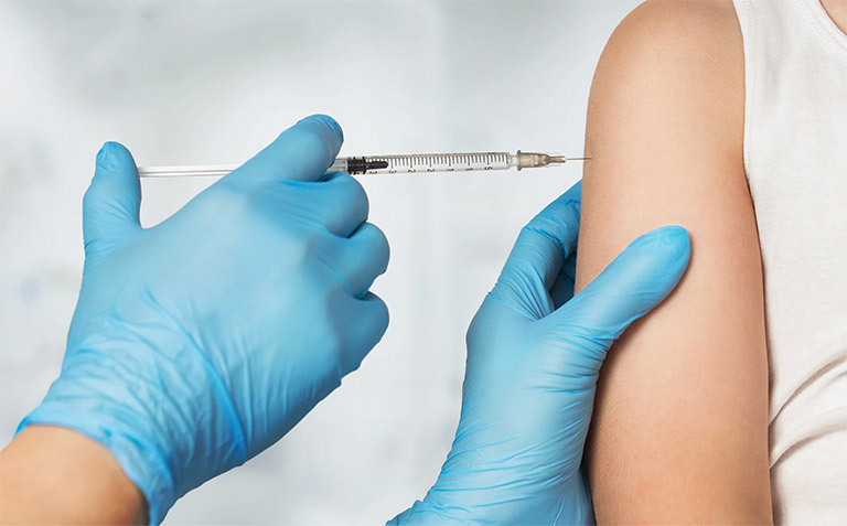 Tiêm ngừa vắc xin viêm gan A giúp bảo vệ lá gan và cả sức khỏe tổng thể