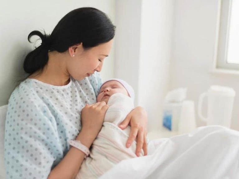 Trẻ sơ sinh tuyệt đối không nên sử dụng đông trùng hạ thảo