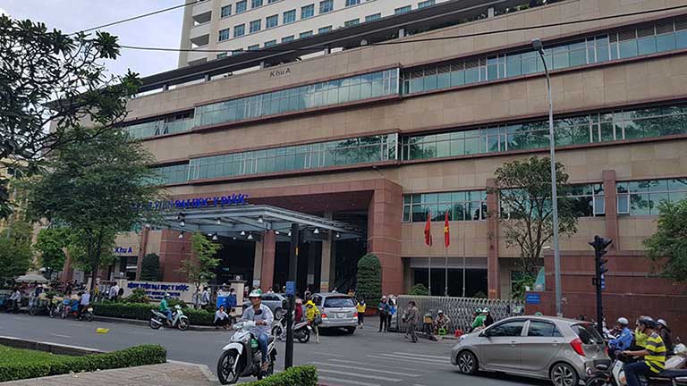 Khám viêm đại tràng ở đâu tốt nhất ở TP HCM? - Bệnh viện Đại học Y dược Thành phố Hồ Chí Minh